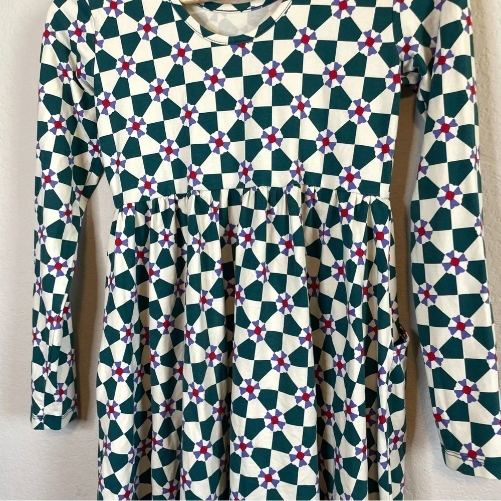 Hanna Andersson Long Sleeve Skater Style Green Pinwheel Peppermint Swirl Dress
